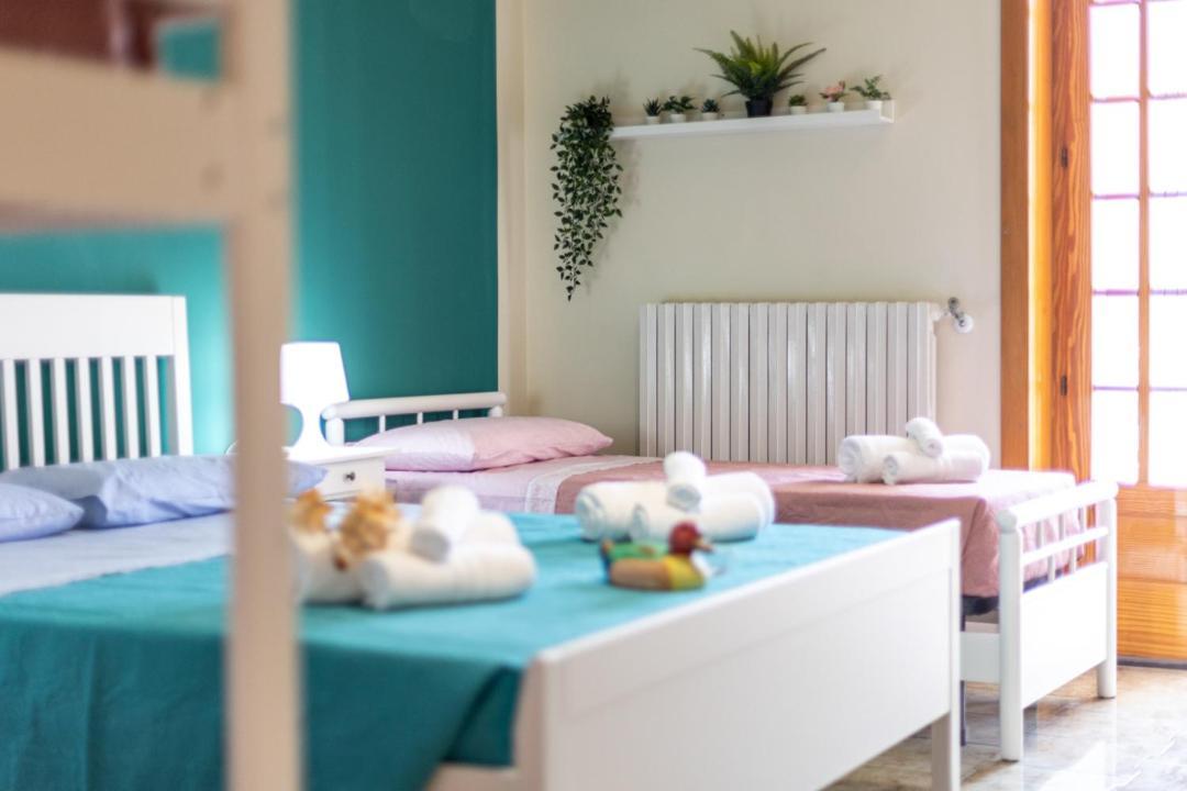 Le Palme Guest House Racale Esterno foto